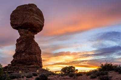 Balanced-Rock-Sunset
